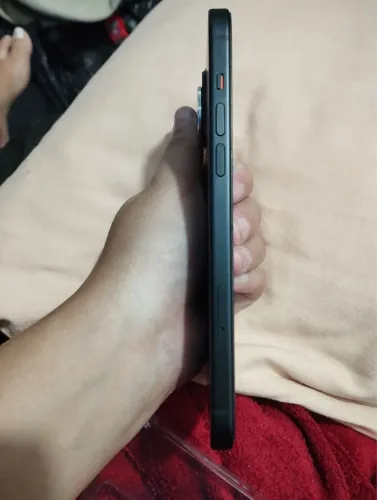 iPhone 15 plus na garantia Apple  até Março de 2027