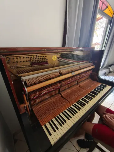 Piano Acústico Brasil 86 teclas
