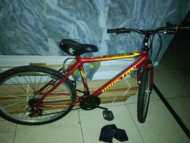 Bicicleta novíssima da Houston aro 24