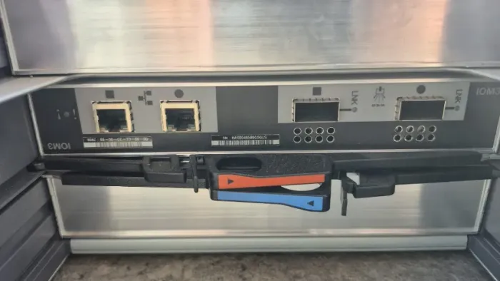NetApp IOM3 3GB SAS Storage Controller Module P/N: 111-00128+A0