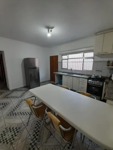 Sobrado Venda, 2 dormitórios, sendo 1 suíte, 3 banheiros, 2 vagas, área 200m² campo verde