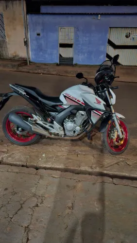 Cb twister 250 2022