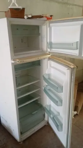 GELADEIRA BRASTEMP FROSFREE