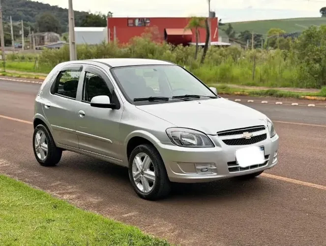 Chevrolet Celta Spirit/ LT 1.0 MPFI 8V Flexp. 5P 2013