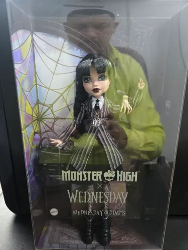 Boneca E Acessórios Monster High Wednesday