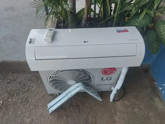 Central de ar INVERTER de 12.000 btus, marca LG , top, ENTREGO INSTALADA 