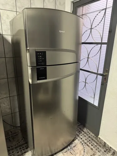 Geladeira Consul Bem Estar Frost Free Inox 2 Portas - Ótimo Funcionamento!