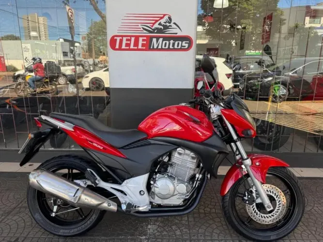 HONDA CB 300R 2010