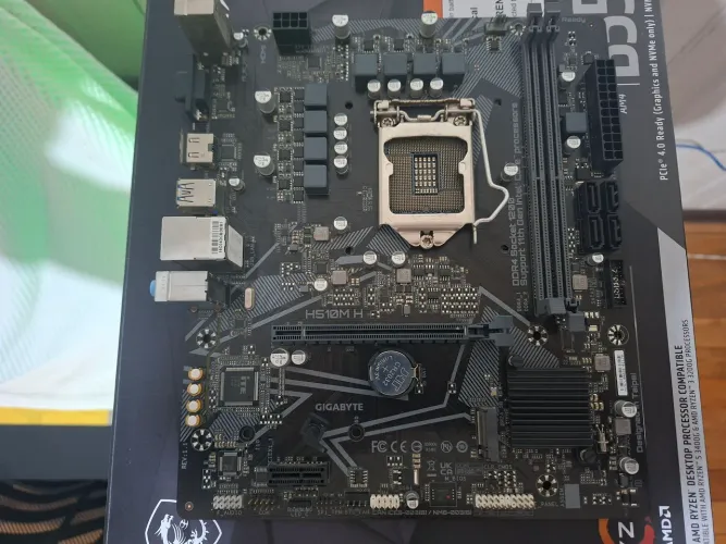 Placa-Mãe Gigabyte H510M (Rev.1.0), Intel LGA1200, mATX, DDR4 - H510M H