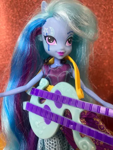 My Little Pony Equestria Girls Rainbow Rocks Trixie Lulamoon