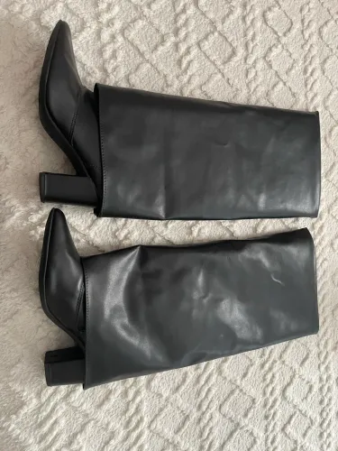 Bota Feminina Preta Cano Alto Tam. 36