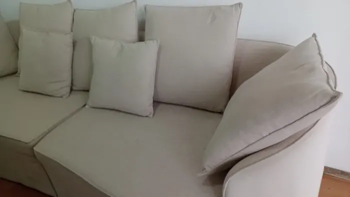 Sofá Bipartido 5 Lugares com Almofadas Soltas 260 cm linho
