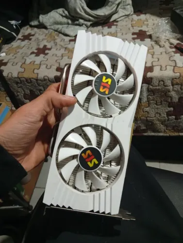 RX 580 8G DUAL FAN (Precisa de Reparos)