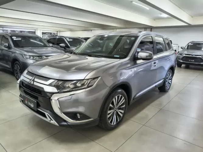 Mitsubishi Outlander HPE-S 3.0 V6 4X4 5P Aut. 2020