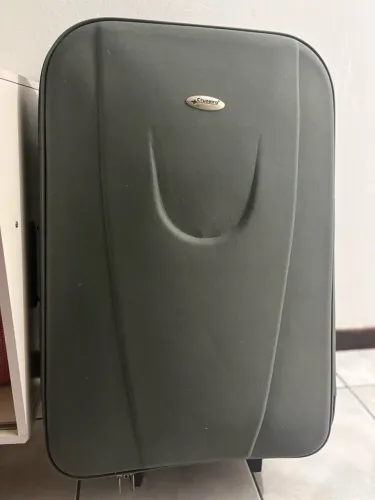 Mala de Viagem Grande Cruzeiro Verde-Musgo (23kg) - Usada só 1 vez! ? Preço R$ 130