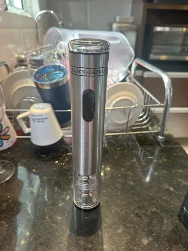 Abridor vinho black Decker
