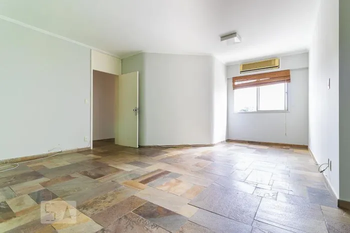 APARTAMENTO RESIDENTIAL em Campinas - São Paulo, Cambuí