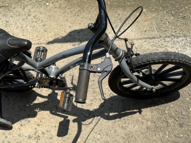 Bicicleta aro 16