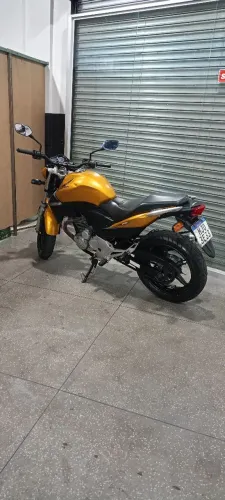 Cb300R  ano 2010
