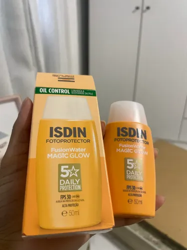 Protetor Isdin Magic Glow 50ml Nunca usado