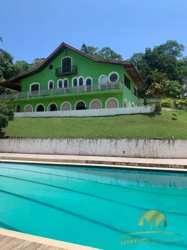 Chácara em Condomínio Fechado à Venda em Mairiporã  5.000 m²