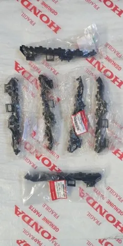 Guia suporte do pára-lama Honda city e fit