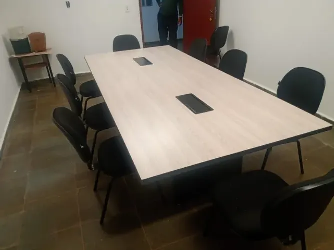 MESA DE REUNIÃO 2,70x1,20 NOVA****LEIA A DESCRIÇÃO****