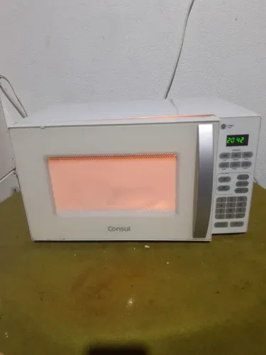 Microondas Consul branco 20L