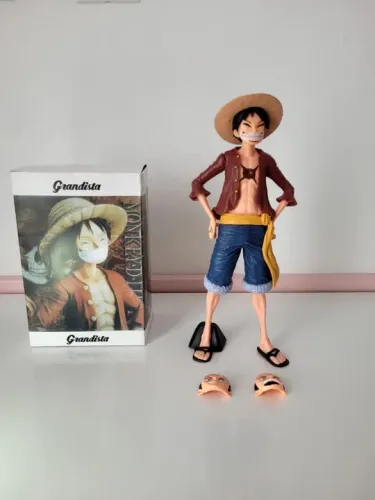 ActionFigure One Piece - Luffy 3 rostos.