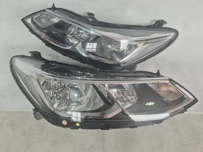 Par de farol Cruze 2019 2020 2021 2023 Original 