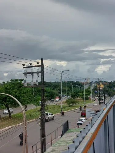 Manutenção de telhado metálica