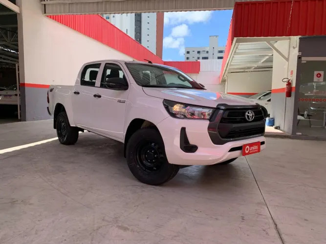Hilux CD Power Pack MT 4x4 2.8 2024