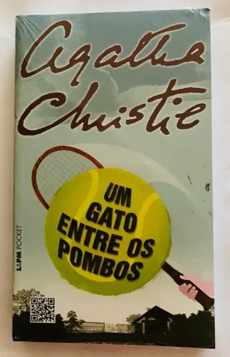 Um Gato Entre Os Pombos - Agatha Christie