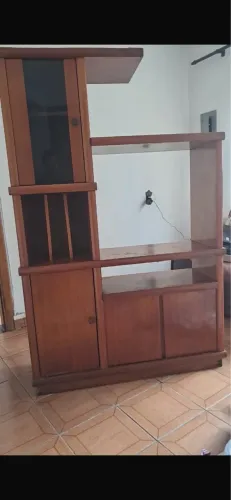 Estante rústica para retirada no local