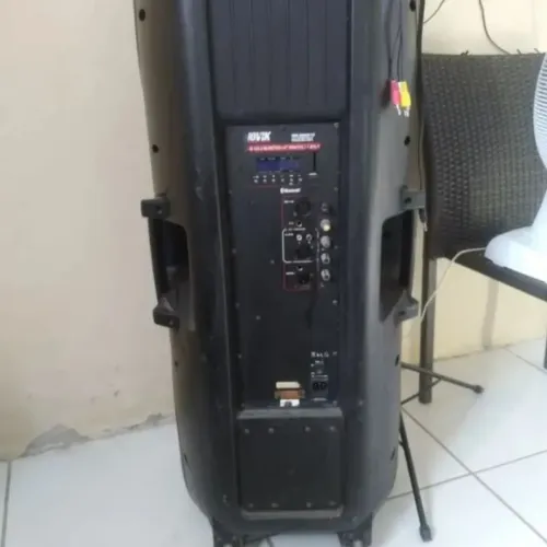 Caixa de Som Amplificada novik