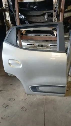 Porta Traseira Direita Renault Kwid 2018 A 2024 Original