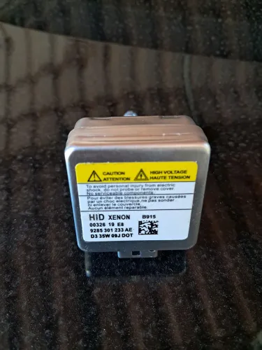 Xenon D3S 160 reais a unidade,  faço instalação 