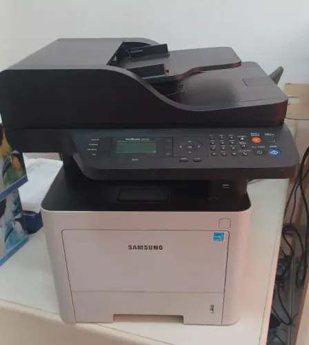 Impressora multifuncional monocromática Samsung ProXpress SL-M4070FR