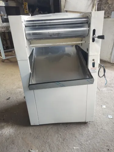 Modeladora Gastromaq - rolos 50 cm