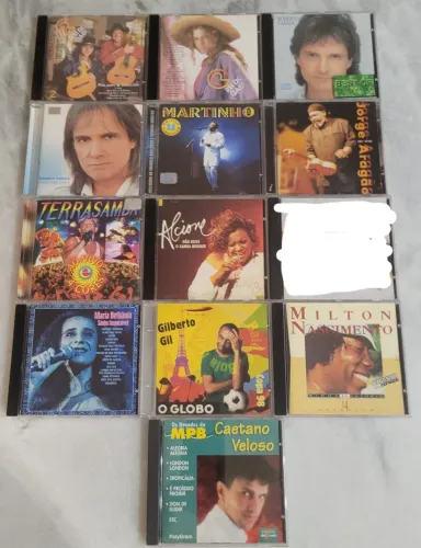 Cds Martinho, Roberto Carlos, Jorge Aragão, Milton Nascimento
