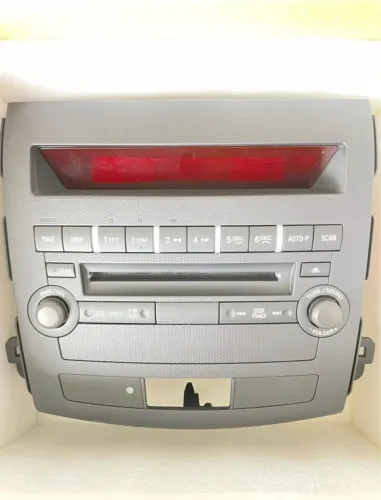 Som Original Mitsubishi Outlander, Lancer