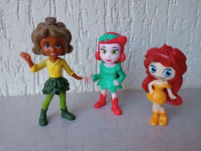 Trio bonecas coleção Ovo de páscoa Kinder ovo 