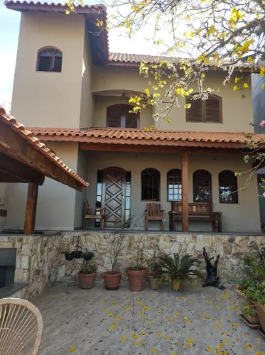 Casa estilo rústico