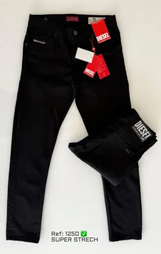 Calça jeans Diesel, Armani ,Boss