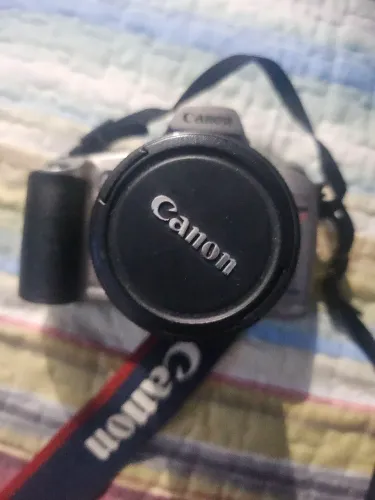 Máquina fotográfica Canon eos