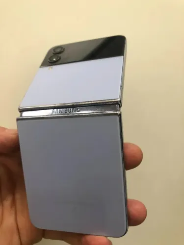 Tela Z Flip5