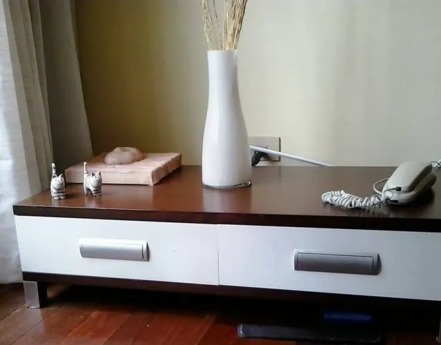 Rack com 2 gavetas variações de uso