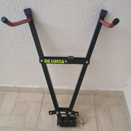 Suporte para Bicicleta em V para engate 