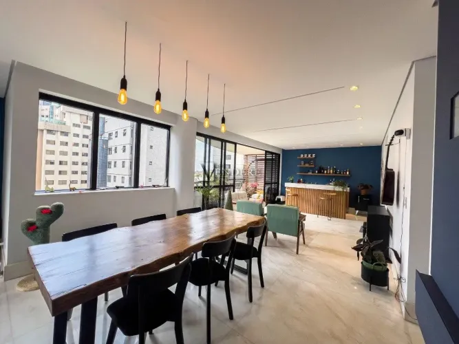 Apartamento de 156m² à venda no Belvedere.