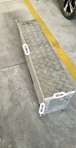 Baú/Caixa de alumínio reforçado - uso geral ou caçamba